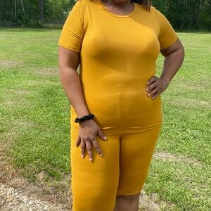 Mustard colored, 2-pc Plus Size Short Set